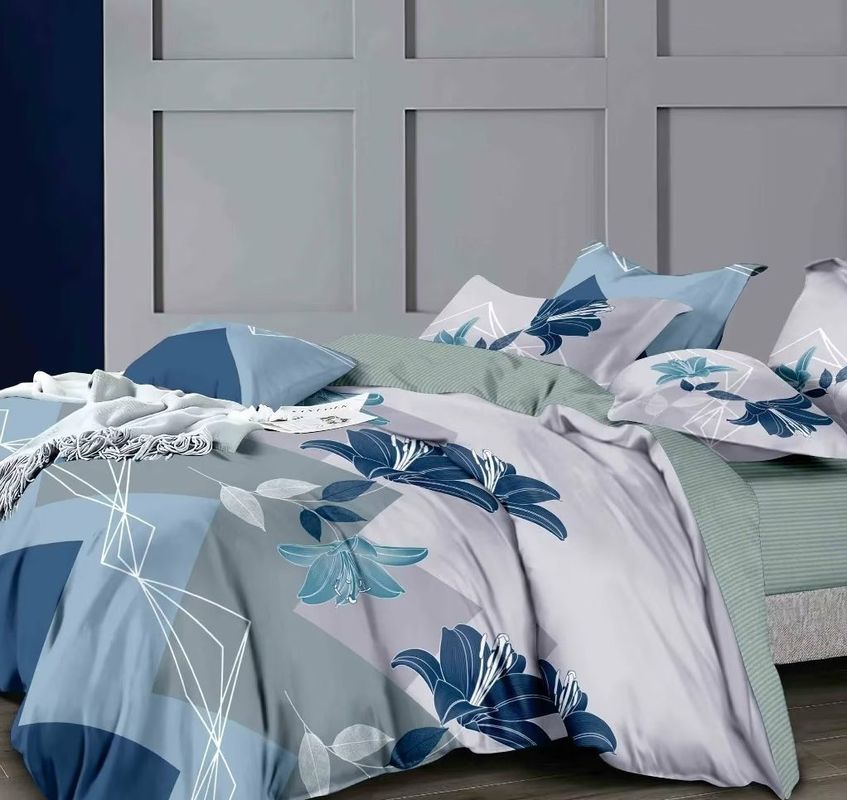 Microfiber que a cor escura imprimiu a tampa geométrica da edredão ajustou 4 partes do poliéster 100%
